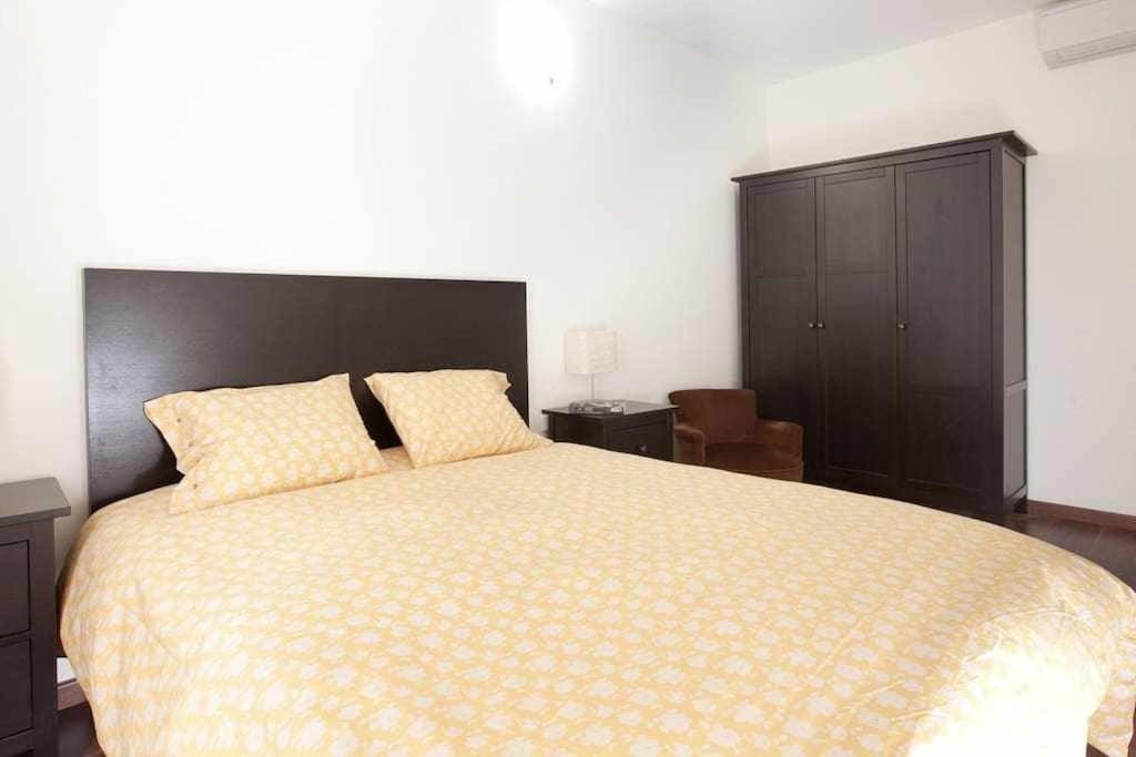 Apart Centrico Con Terraza En Gracia Barcelona Eksteriør billede